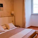 Le Perle D'italia Affittacamere 3*